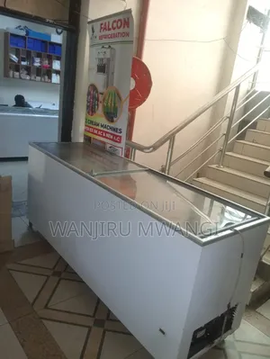 800litres Display Freezer
