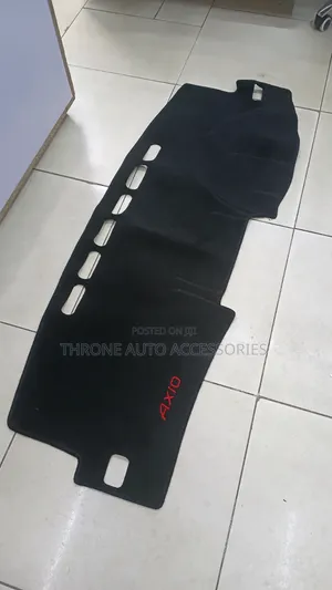 Axio Dashboard Cover Black