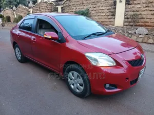 Toyota Belta 2009 Red