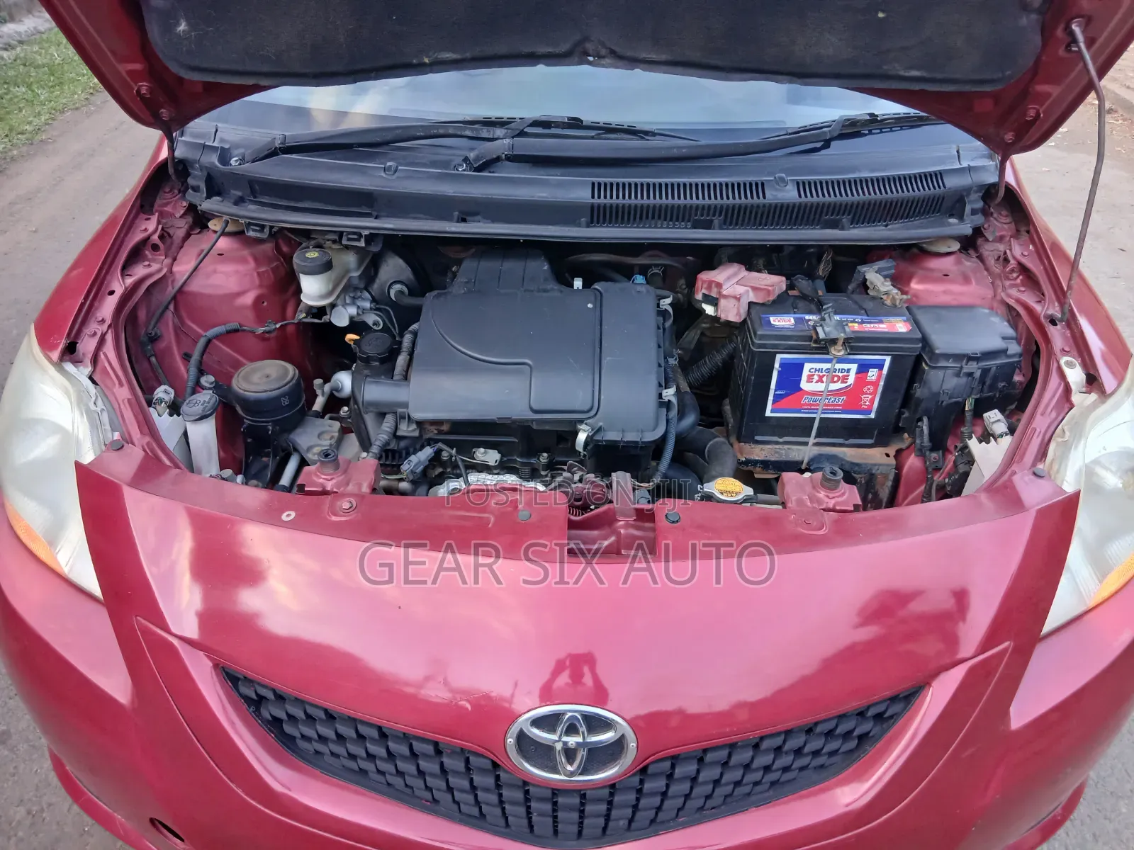 Toyota Belta 2009 Red