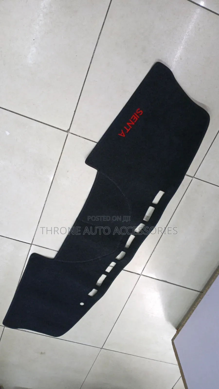 Sienta Dashboard Cover