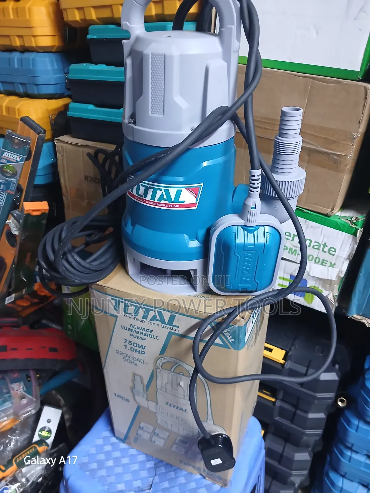 TOTAL Tools TWP87506 Sewage Submersible Pump.