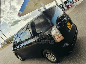 Toyota Voxy X 2WD 8-Seater 2012 Black