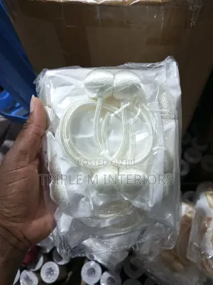 Magnetic Curtain Holder's - Premium Curtains Holder's