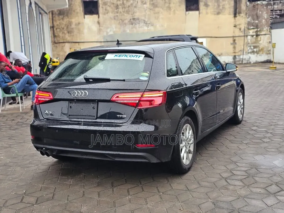 Audi Q7 Premium 2020 Black