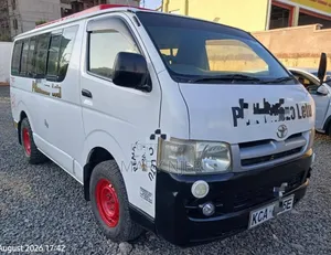 Toyota HiAce 2010 White