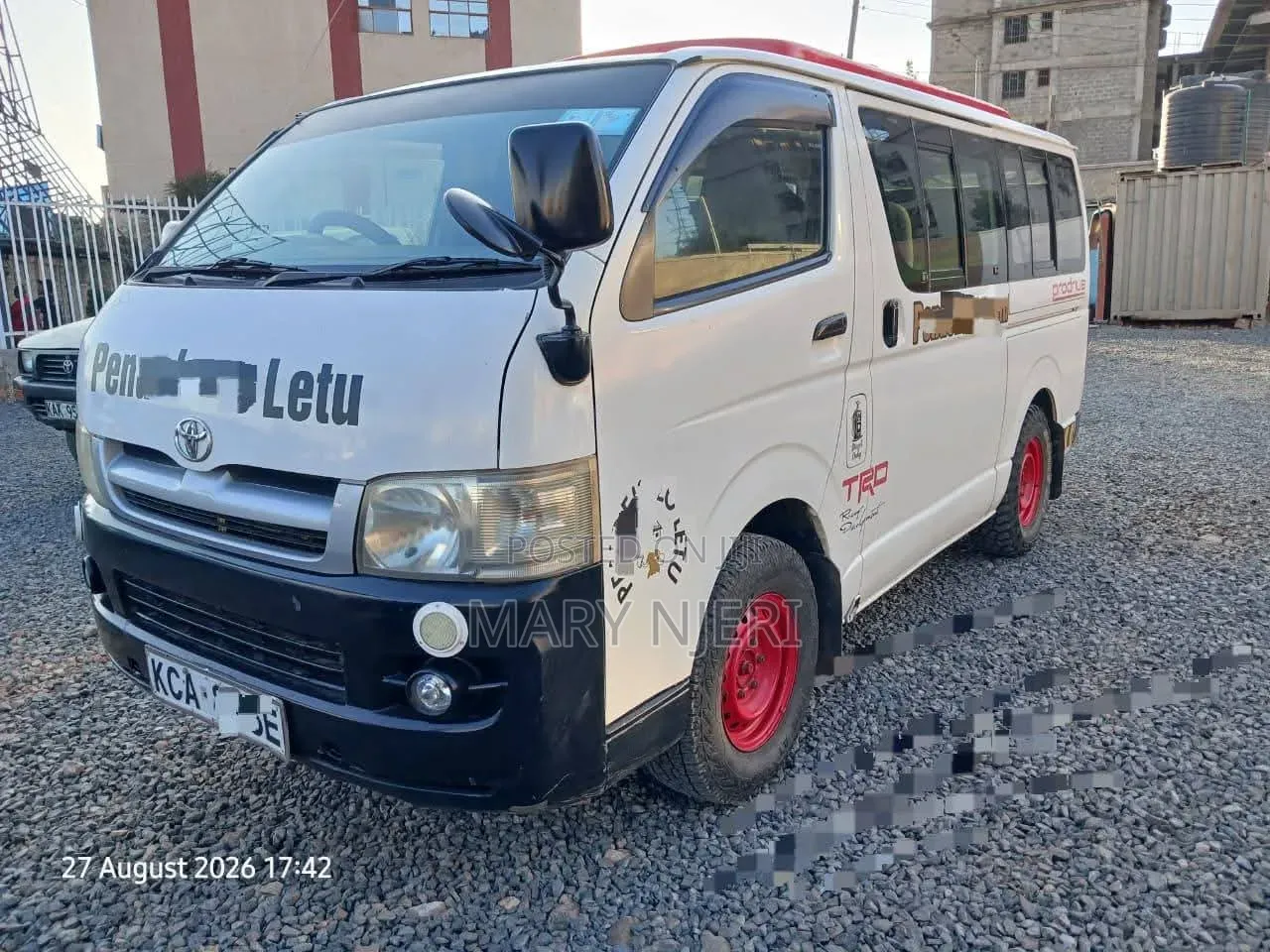 Toyota HiAce 2010 White
