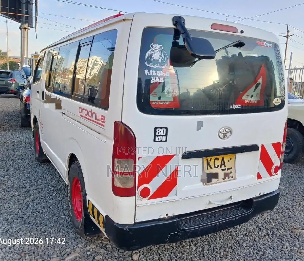 Toyota HiAce 2010 White