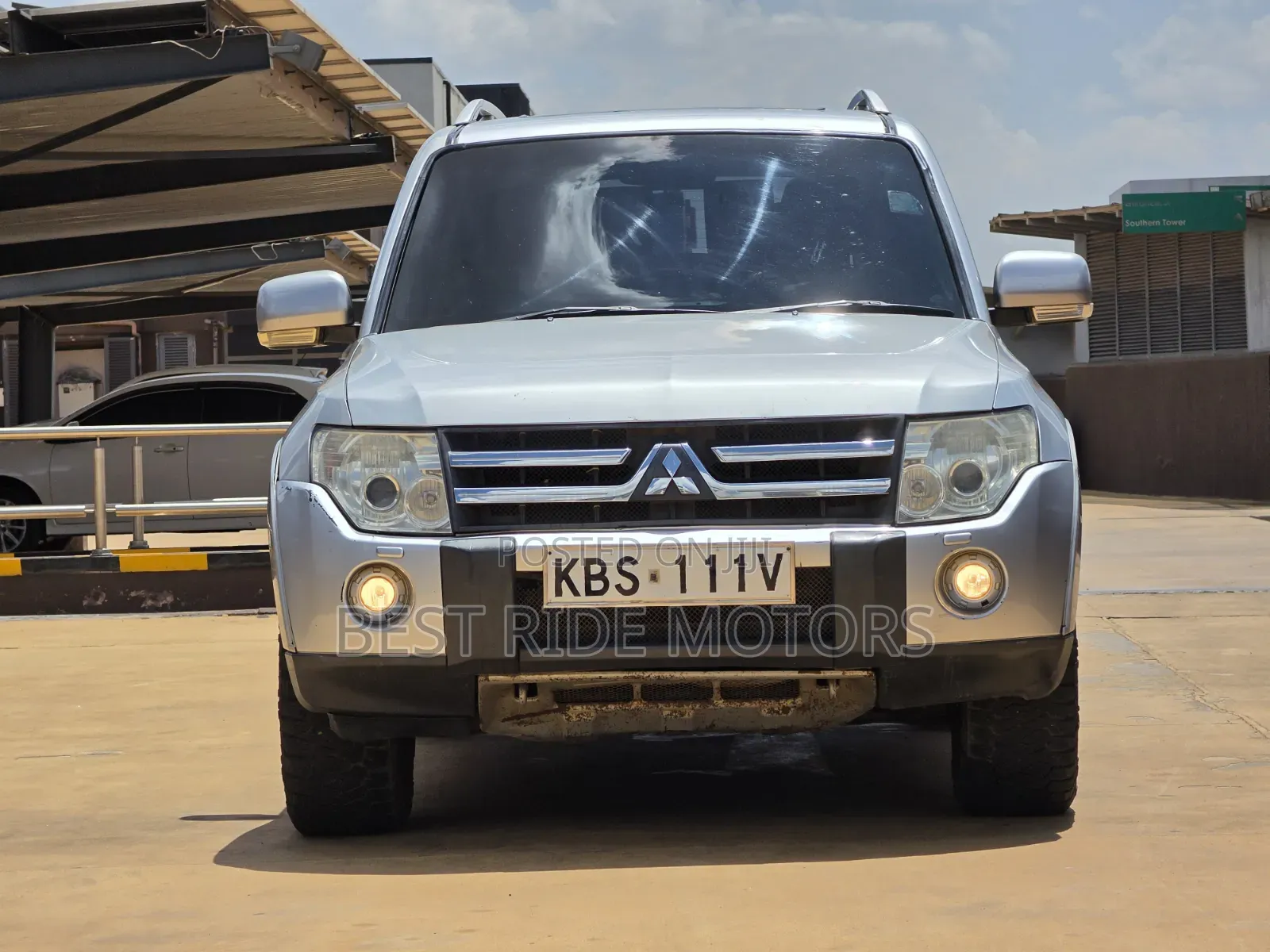 Mitsubishi Pajero 3.2 DI-D Elegance 2005 Silver