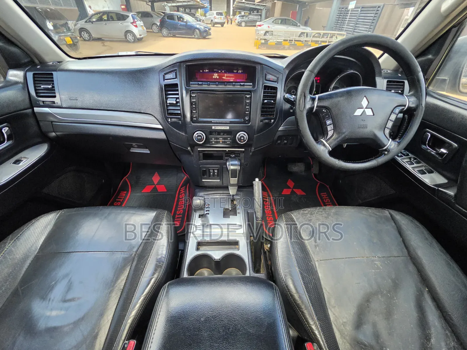 Mitsubishi Pajero 3.2 DI-D Elegance 2005 Silver