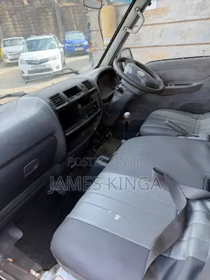 Mazda B-series 2009 White