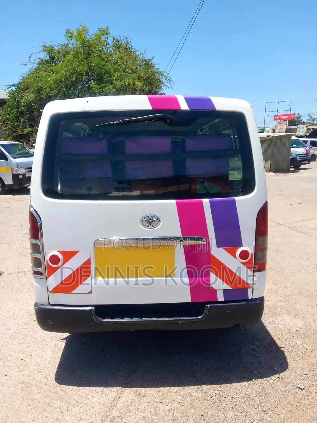 Toyota HiAce 2014 White