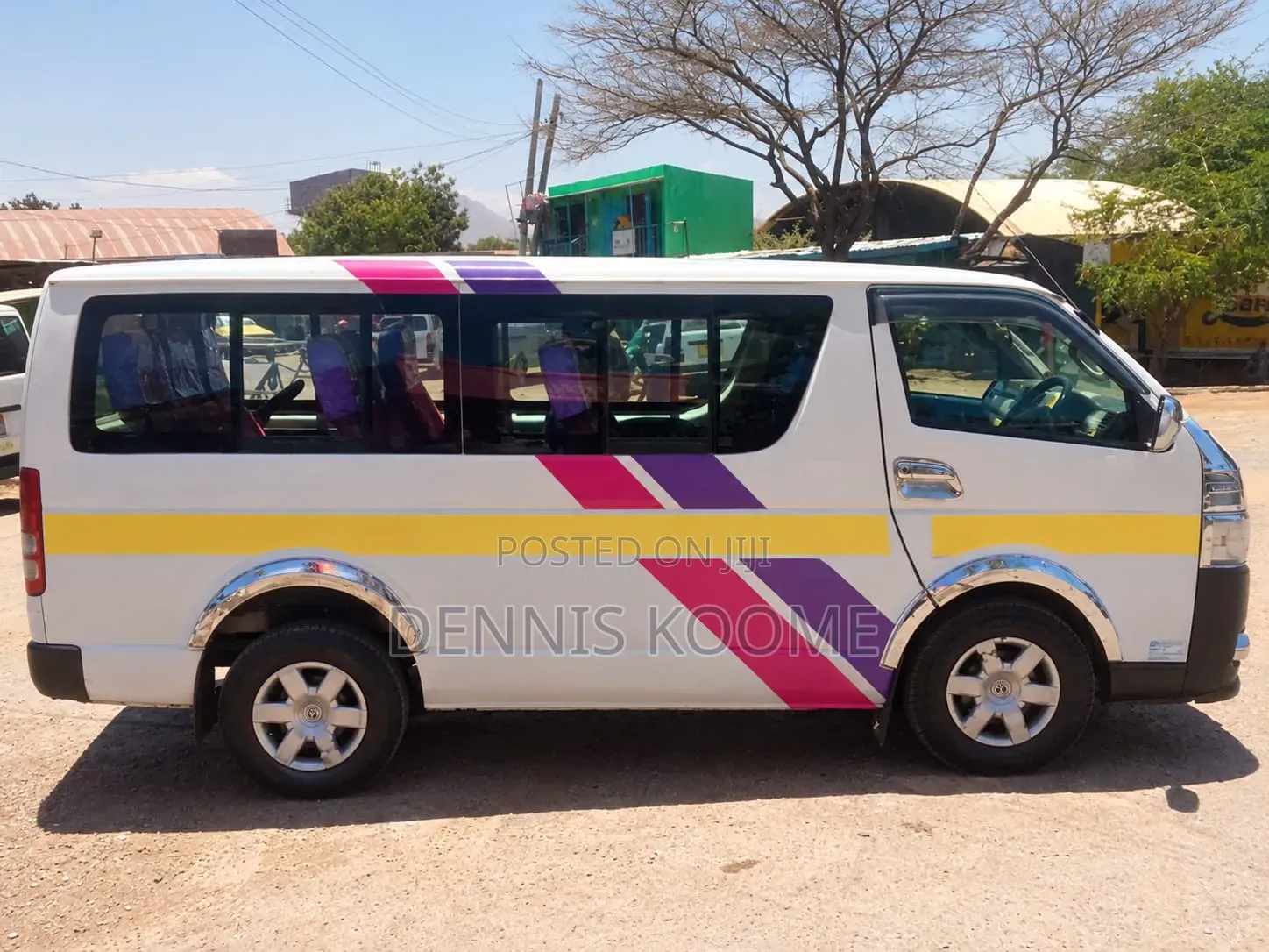 Toyota HiAce 2014 White