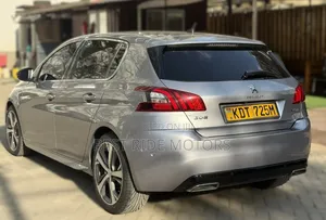 Peugeot 308 2018 Silver