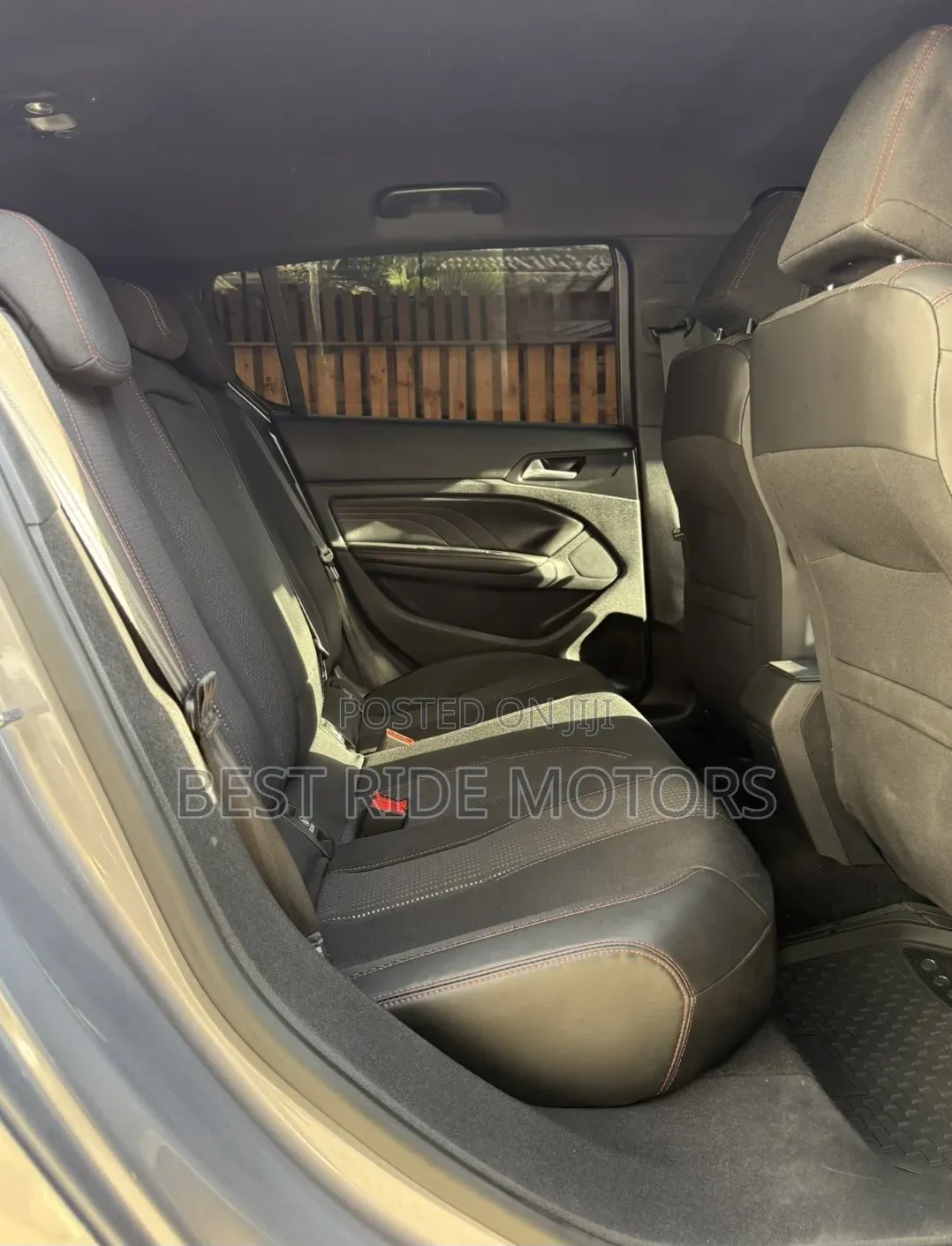 Peugeot 308 2018 Silver