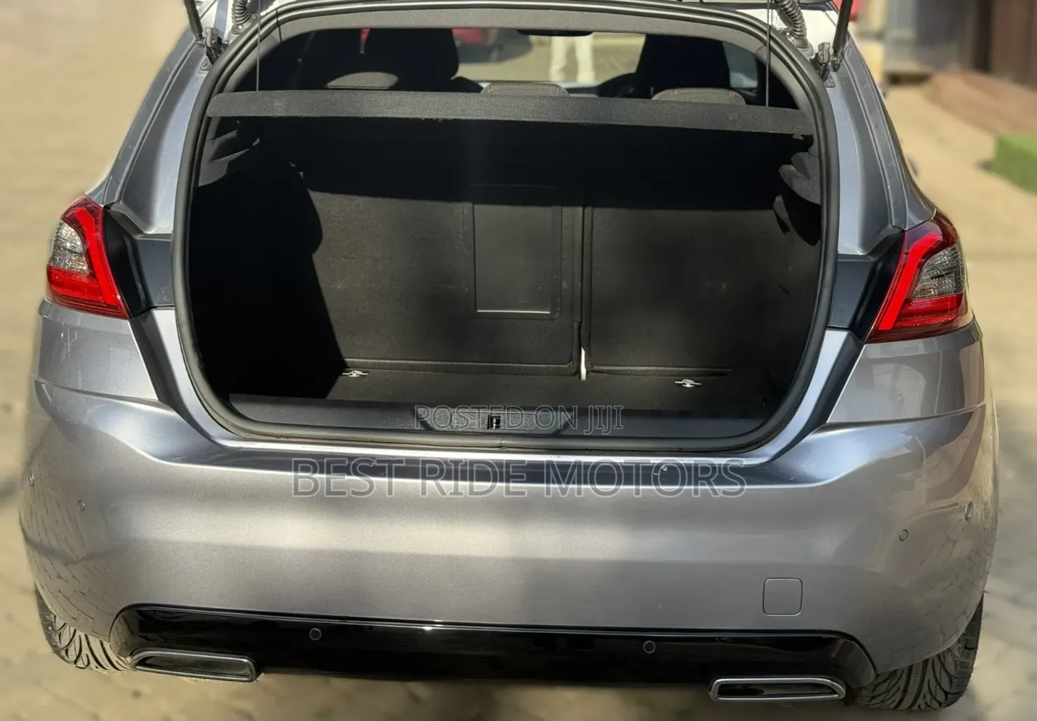Peugeot 308 2018 Silver