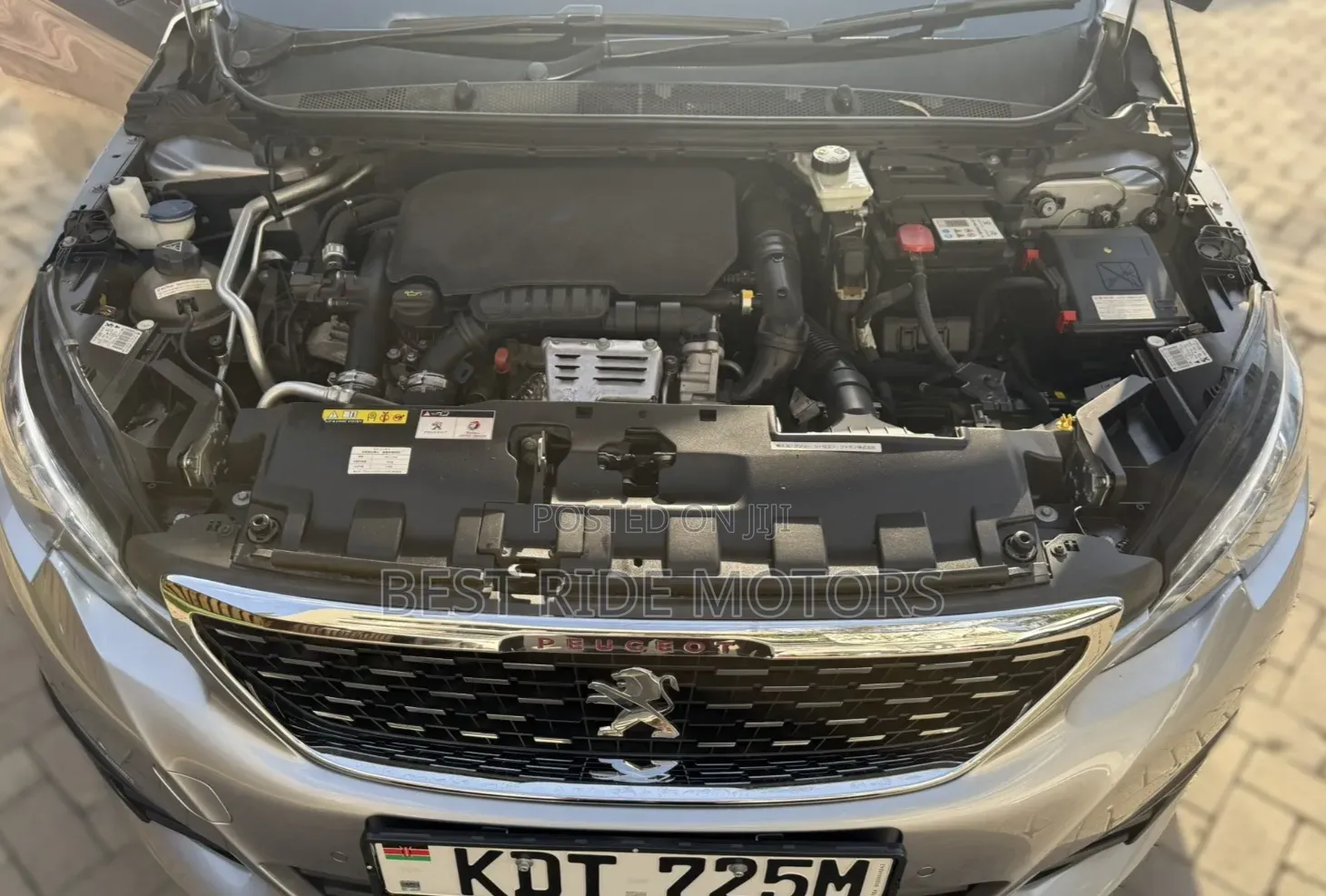 Peugeot 308 2018 Silver