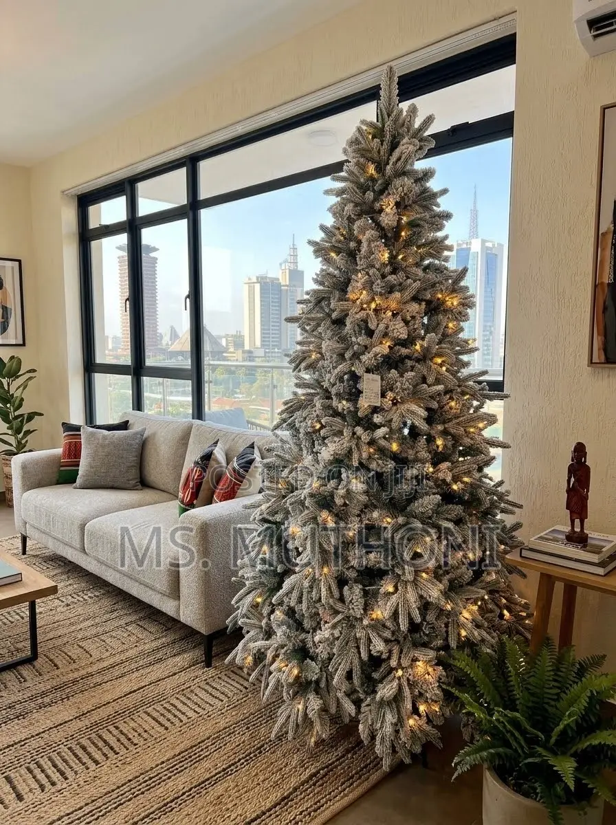 Hinged, Full-Bodied Snow Flocked With Inbuilt Lights Christmas Tree