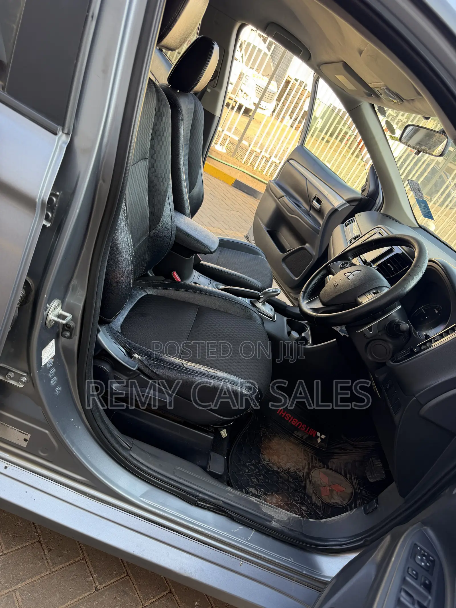 Mitsubishi Outlander 2014 Silver