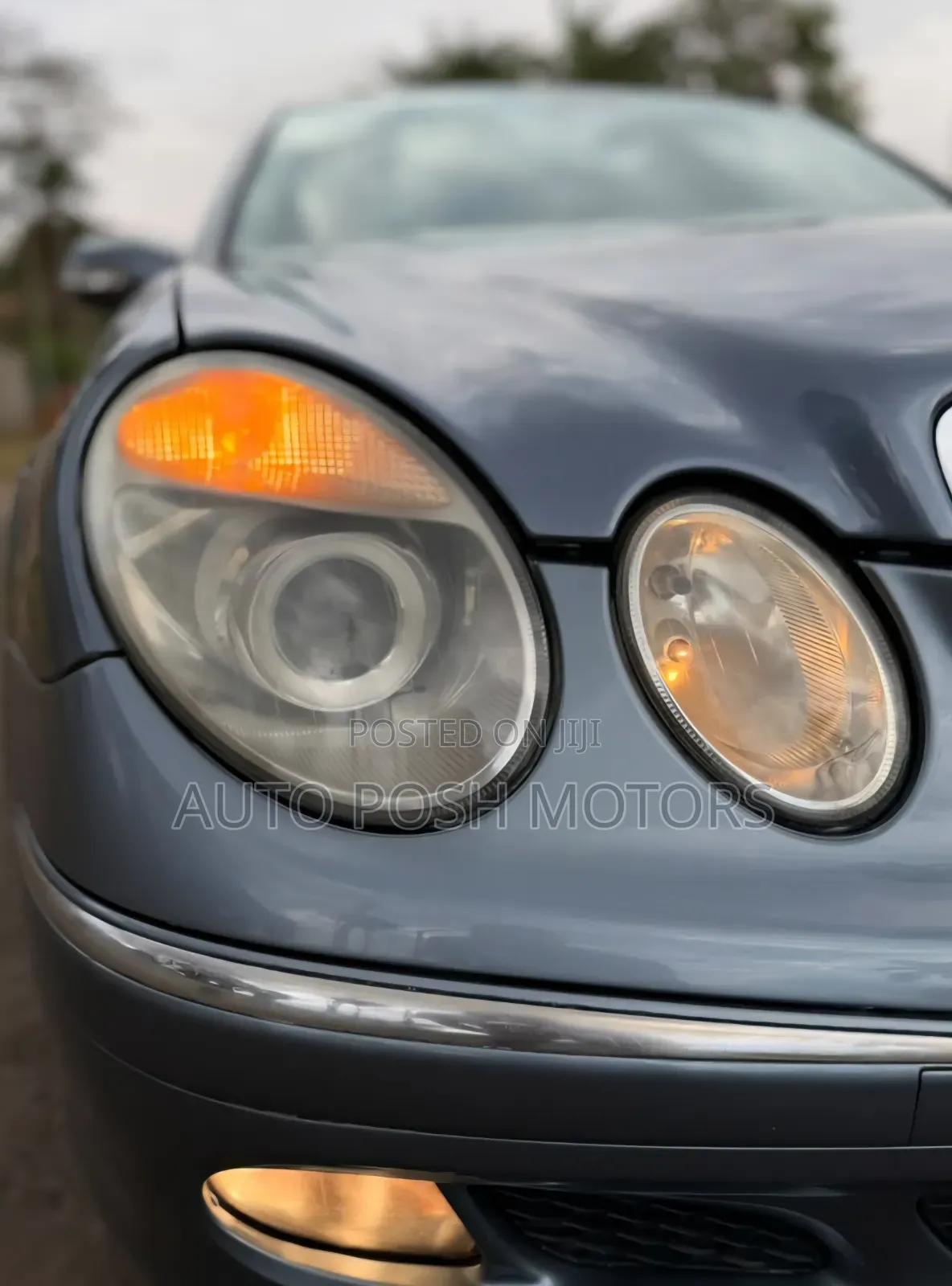 Mercedes-Benz E200 2006 Blue