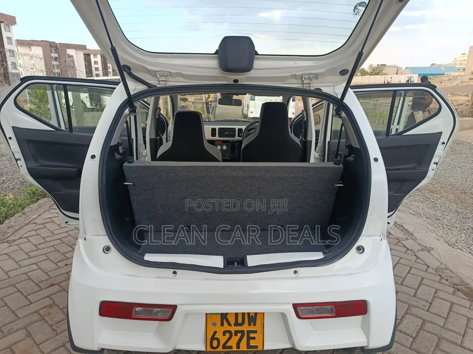 Suzuki Alto 2018 White