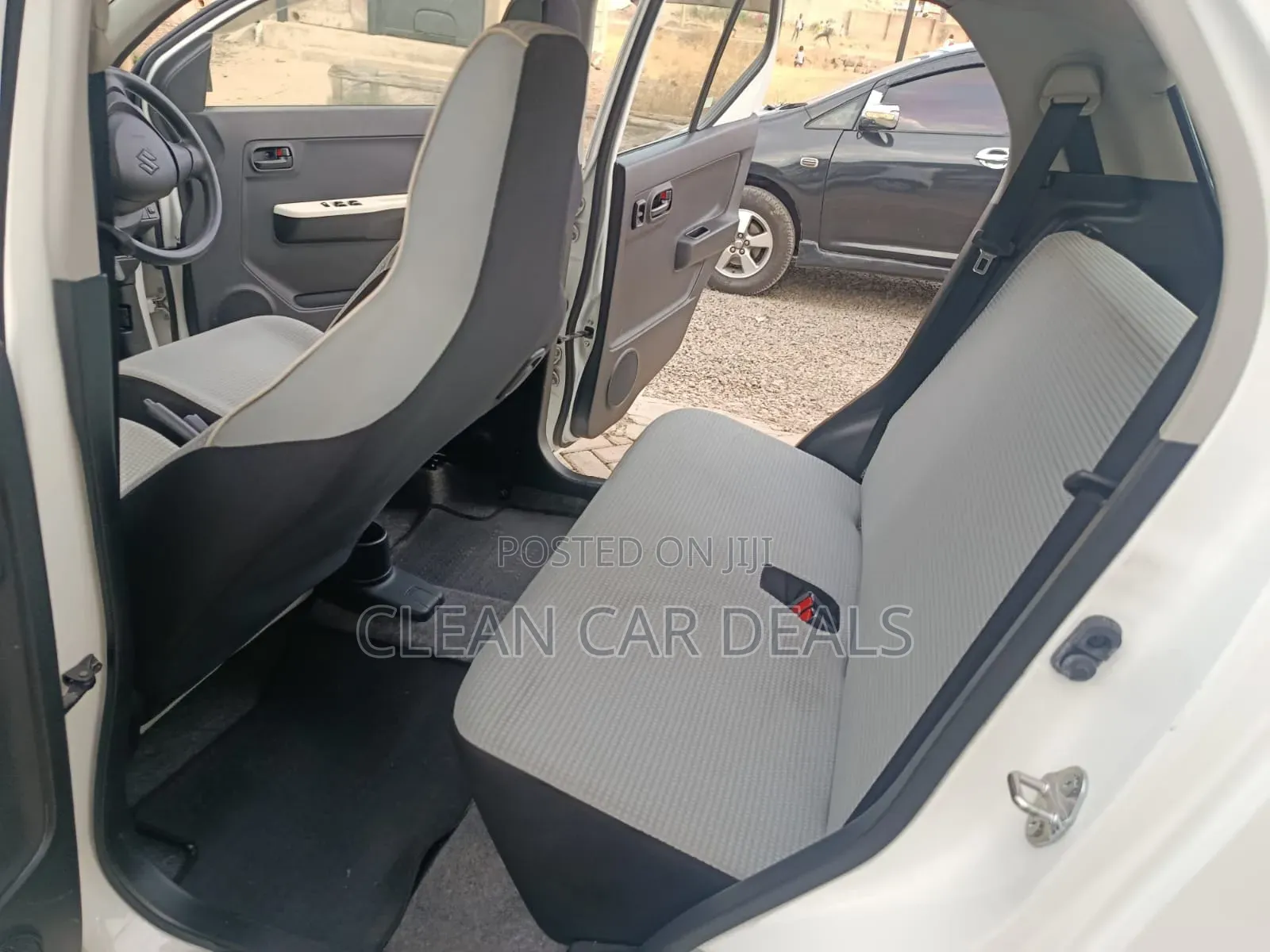 Suzuki Alto 2018 White