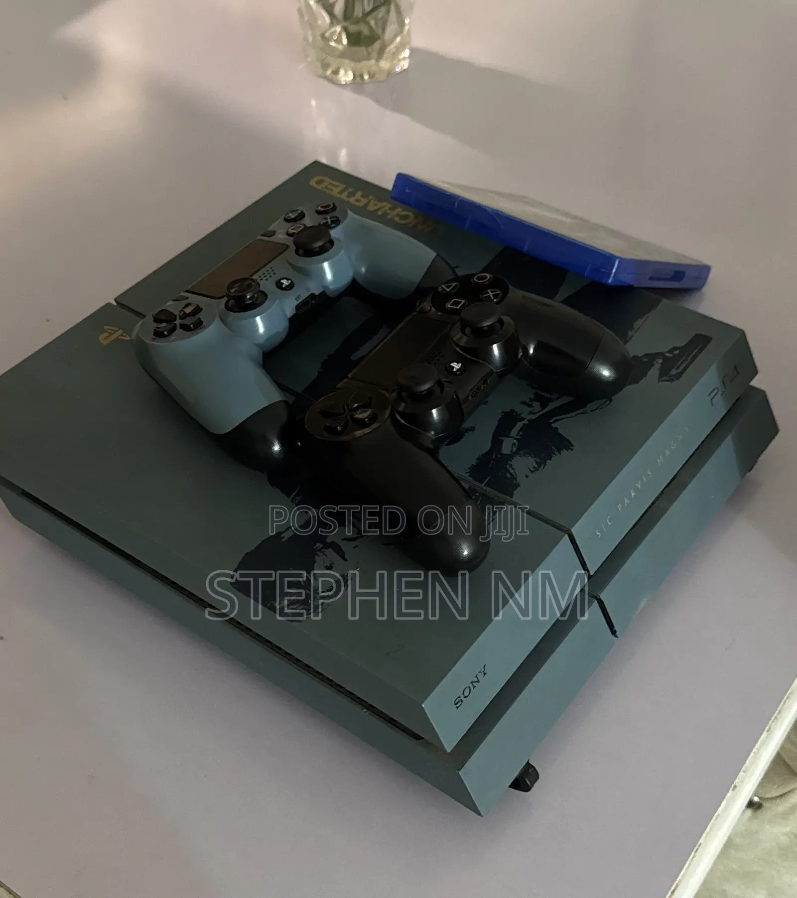 Sony PlayStation 4