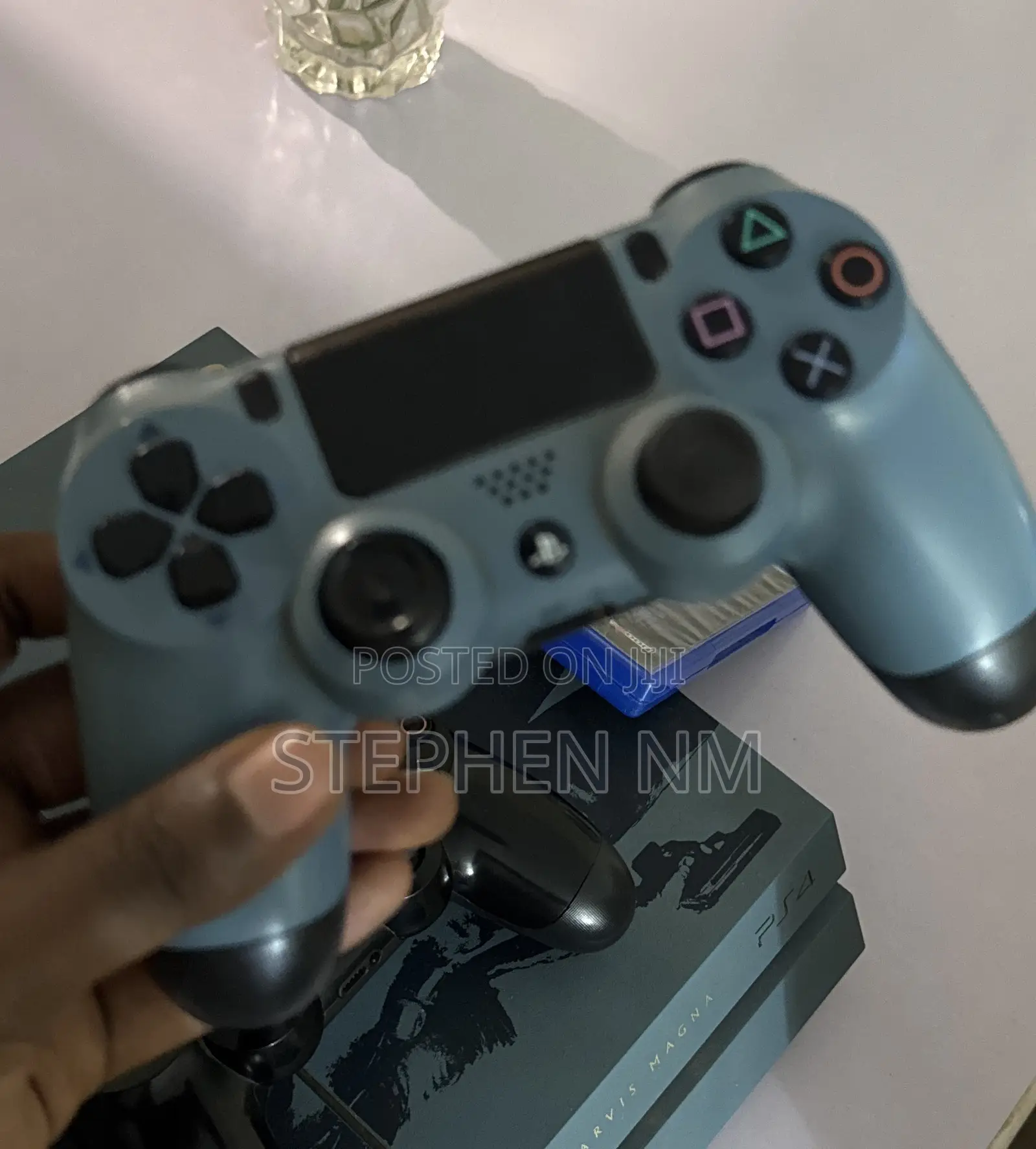 Sony PlayStation 4