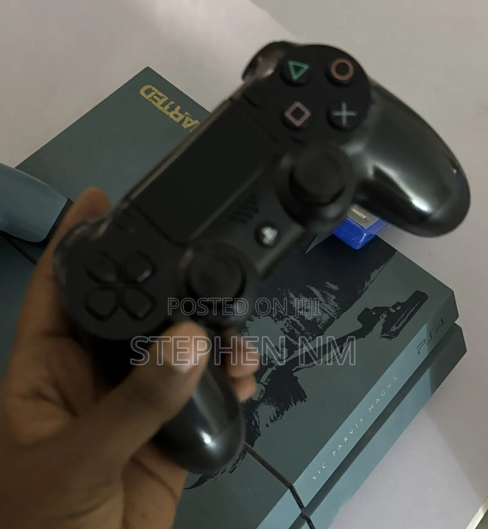 Sony PlayStation 4