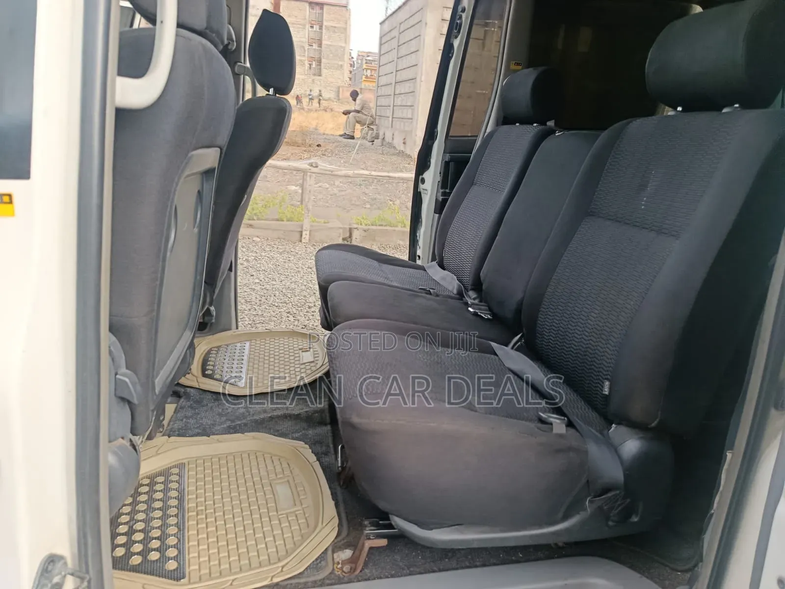 Toyota Voxy 2005 White