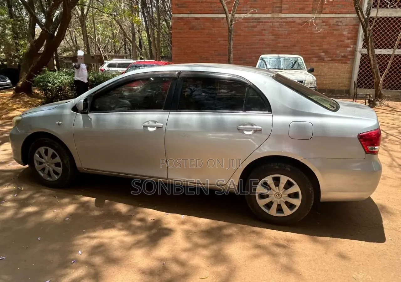 Toyota Axio 1.5 X 2WD 2011 Silver