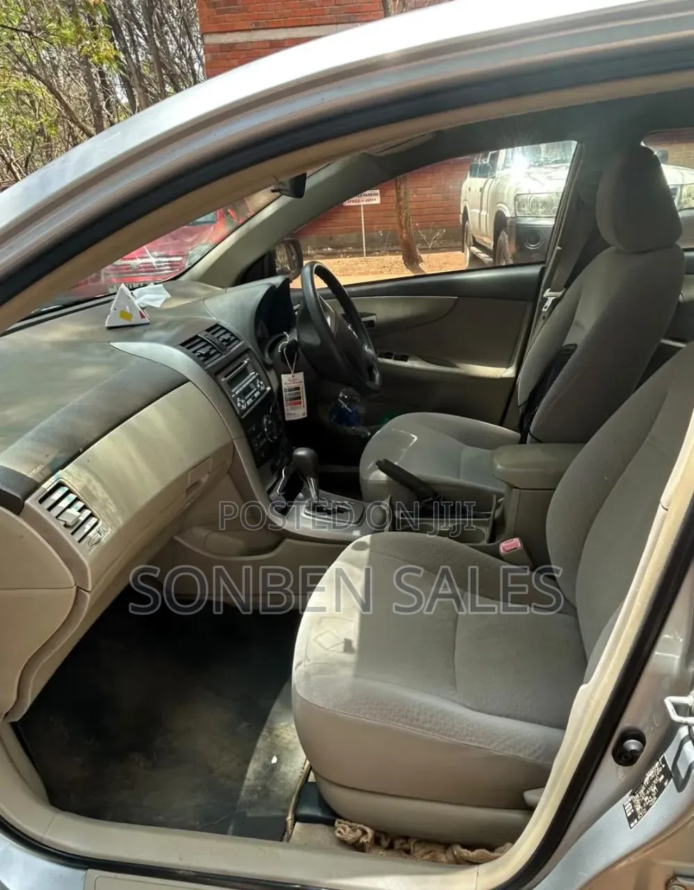 Toyota Axio 1.5 X 2WD 2011 Silver