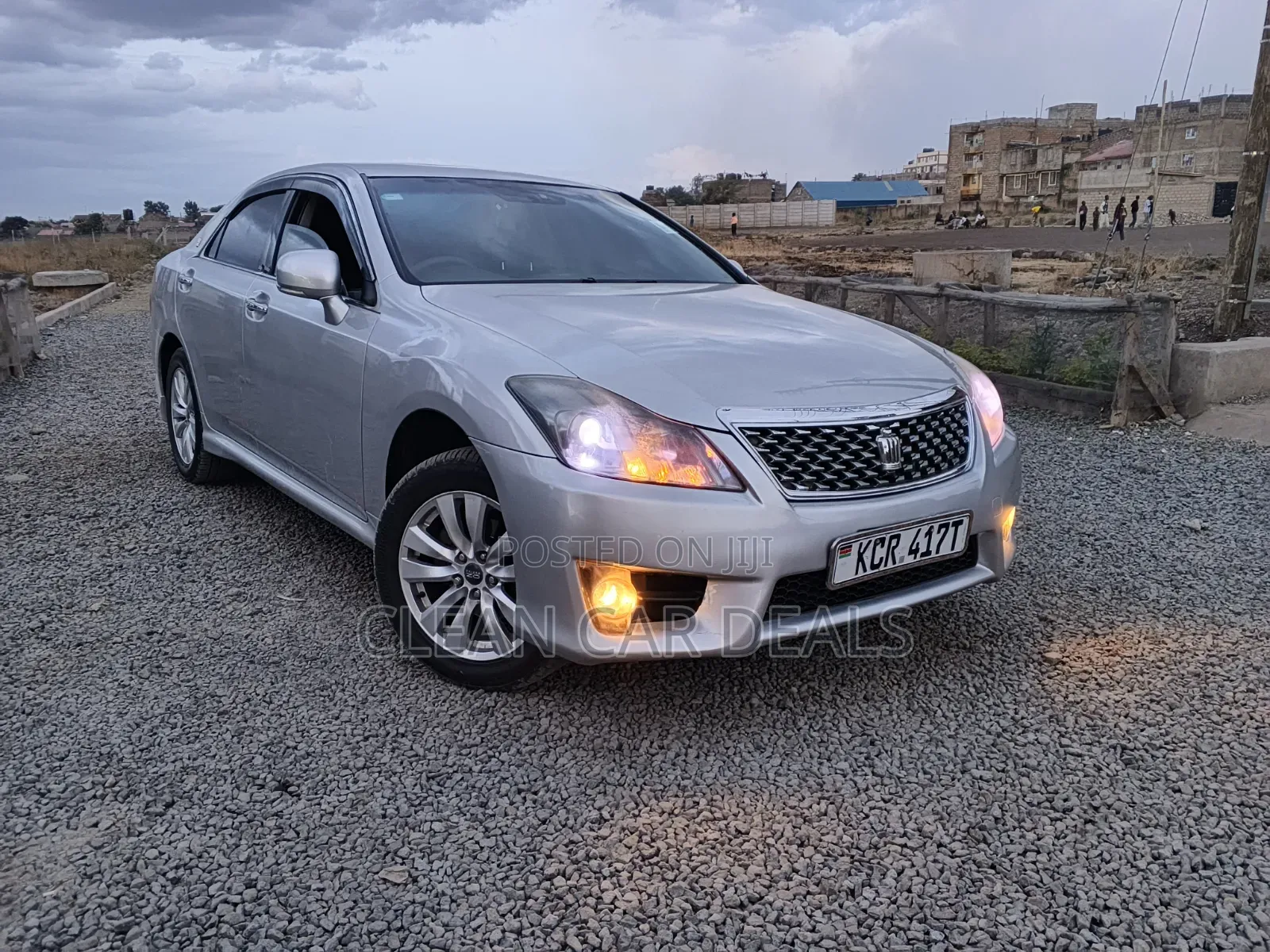 Toyota Crown 2011 Silver