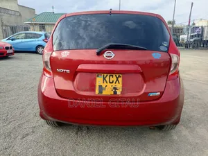 Nissan Note 2013 Red