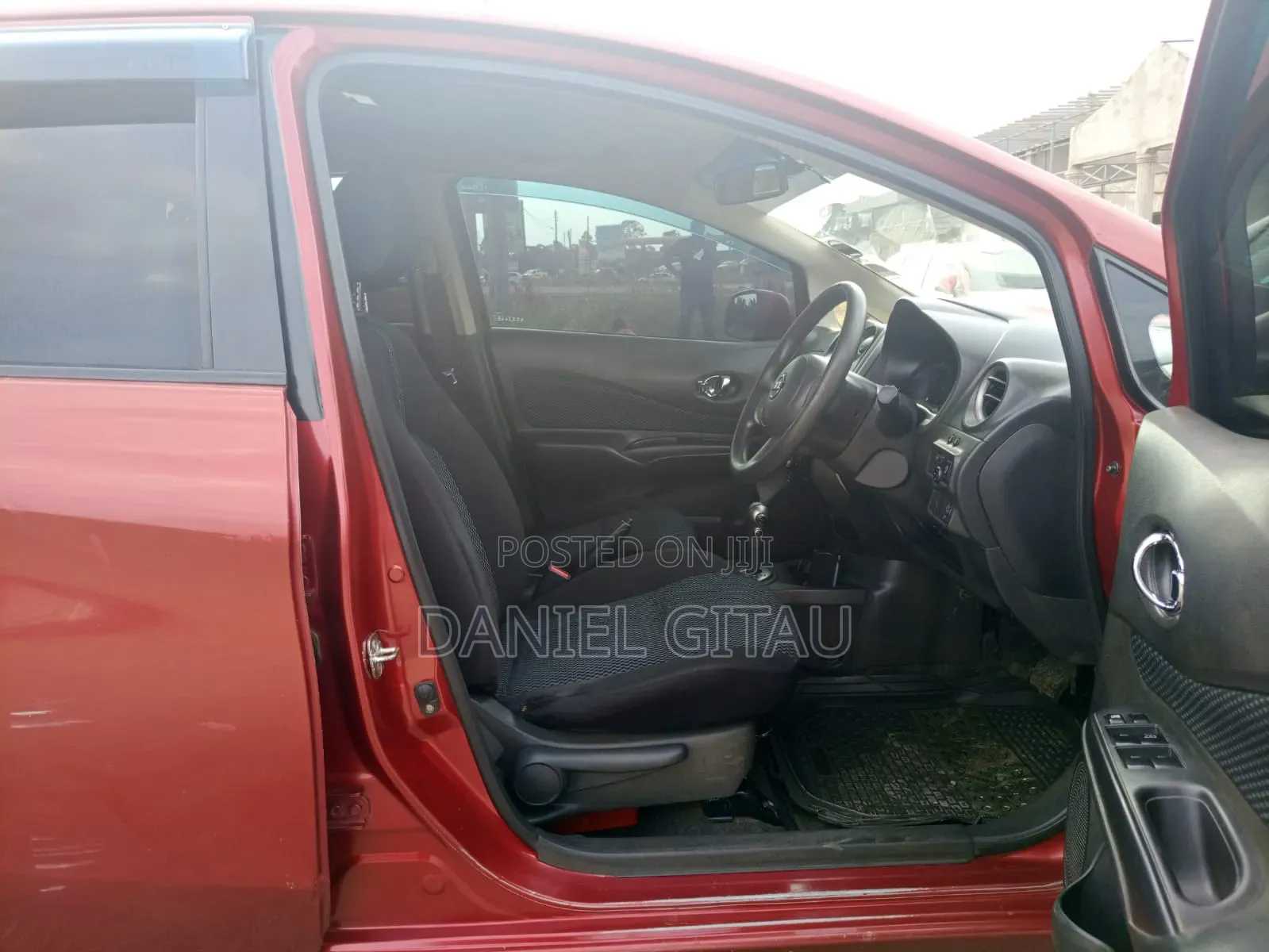 Nissan Note 2013 Red