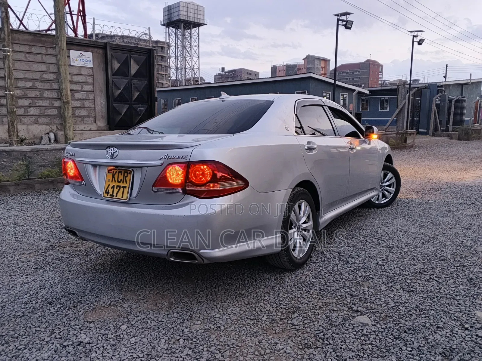Toyota Crown 2011 Silver