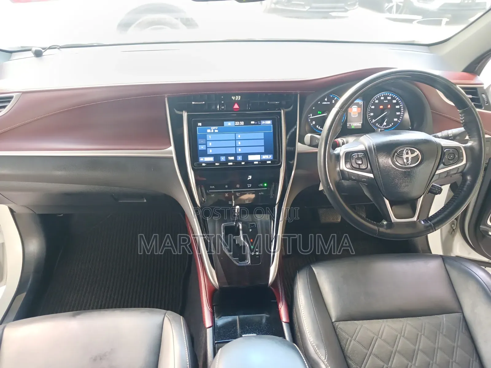 Toyota Harrier 2.0 2020 White