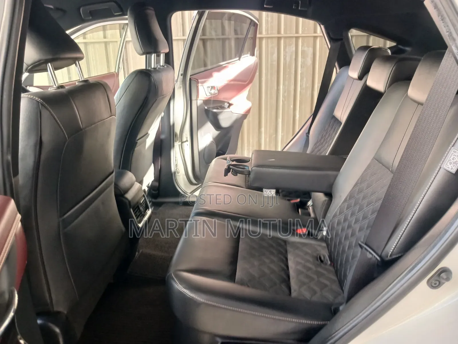 Toyota Harrier 2.0 2020 White