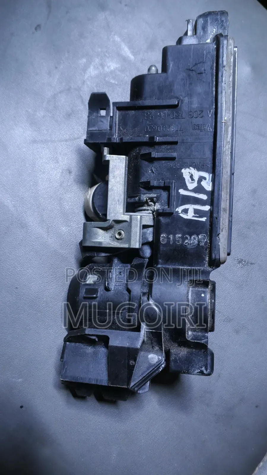 Mercedes-Benz Boot/Trunk Release Switch