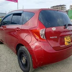 Nissan Note 2013 Red