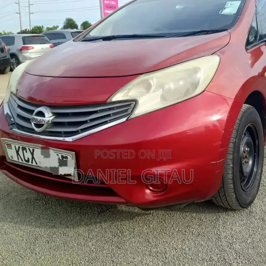 Nissan Note 2013 Red