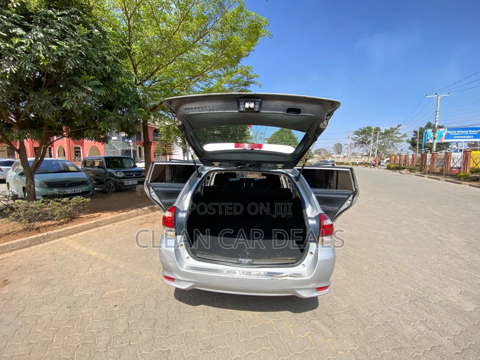Toyota Corolla Fielder 2017 Silver