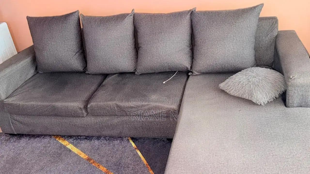 5 Seater L Seat