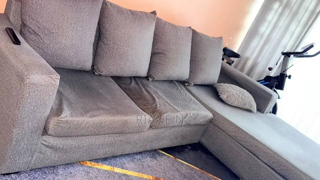 5 Seater L Seat