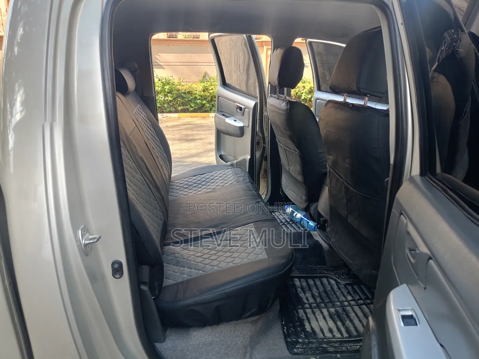 Toyota Hilux 2015 Gold