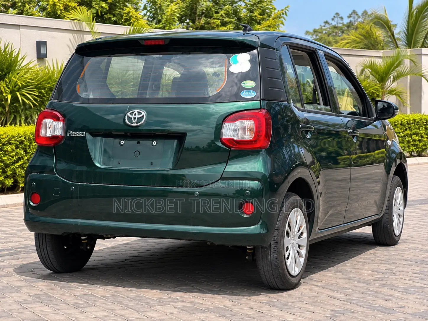 Toyota Passo 1.0 AWD 2019 Green