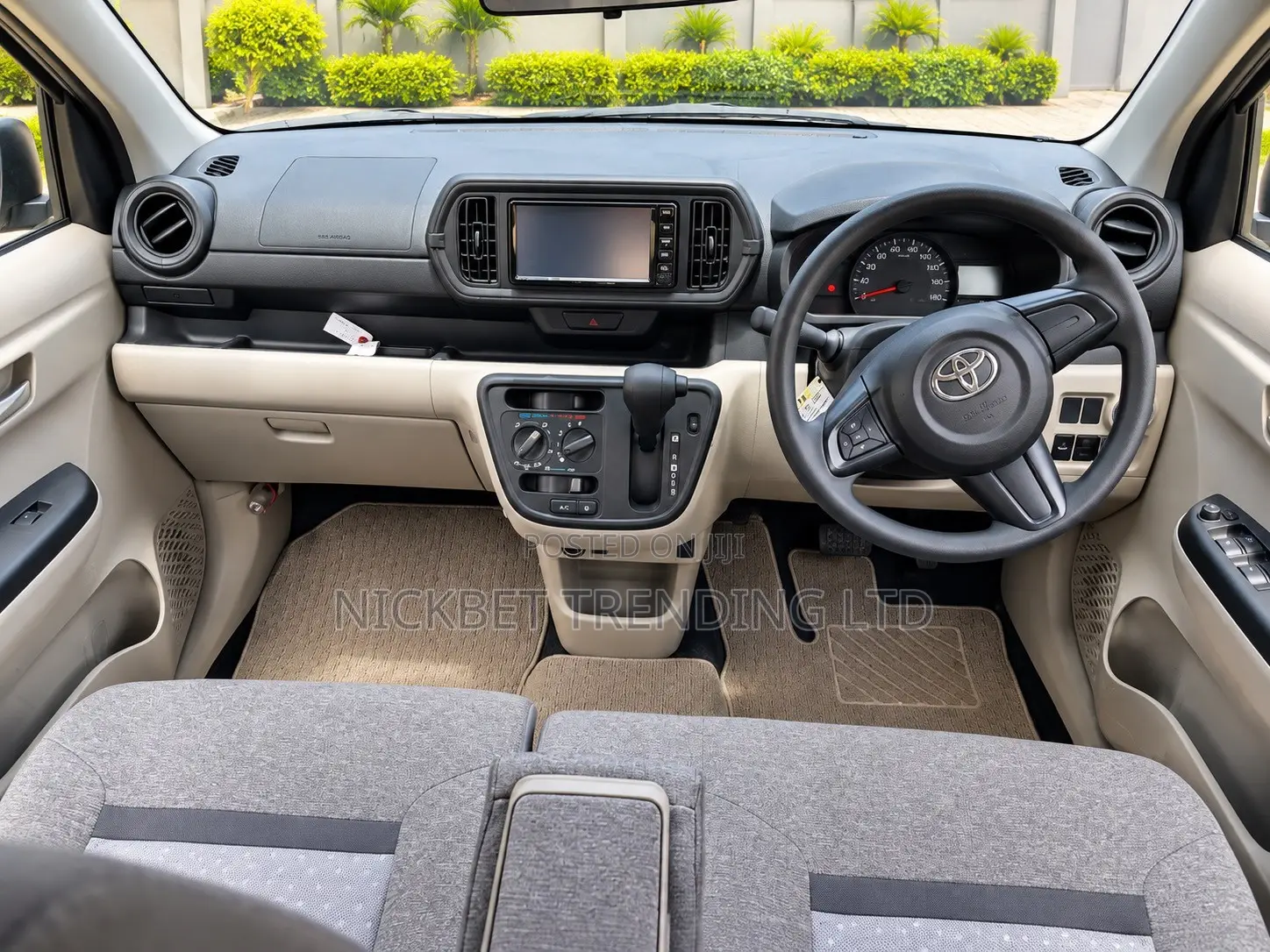 Toyota Passo 1.0 AWD 2019 Green