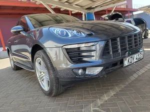 Porsche Macan 2018 Black