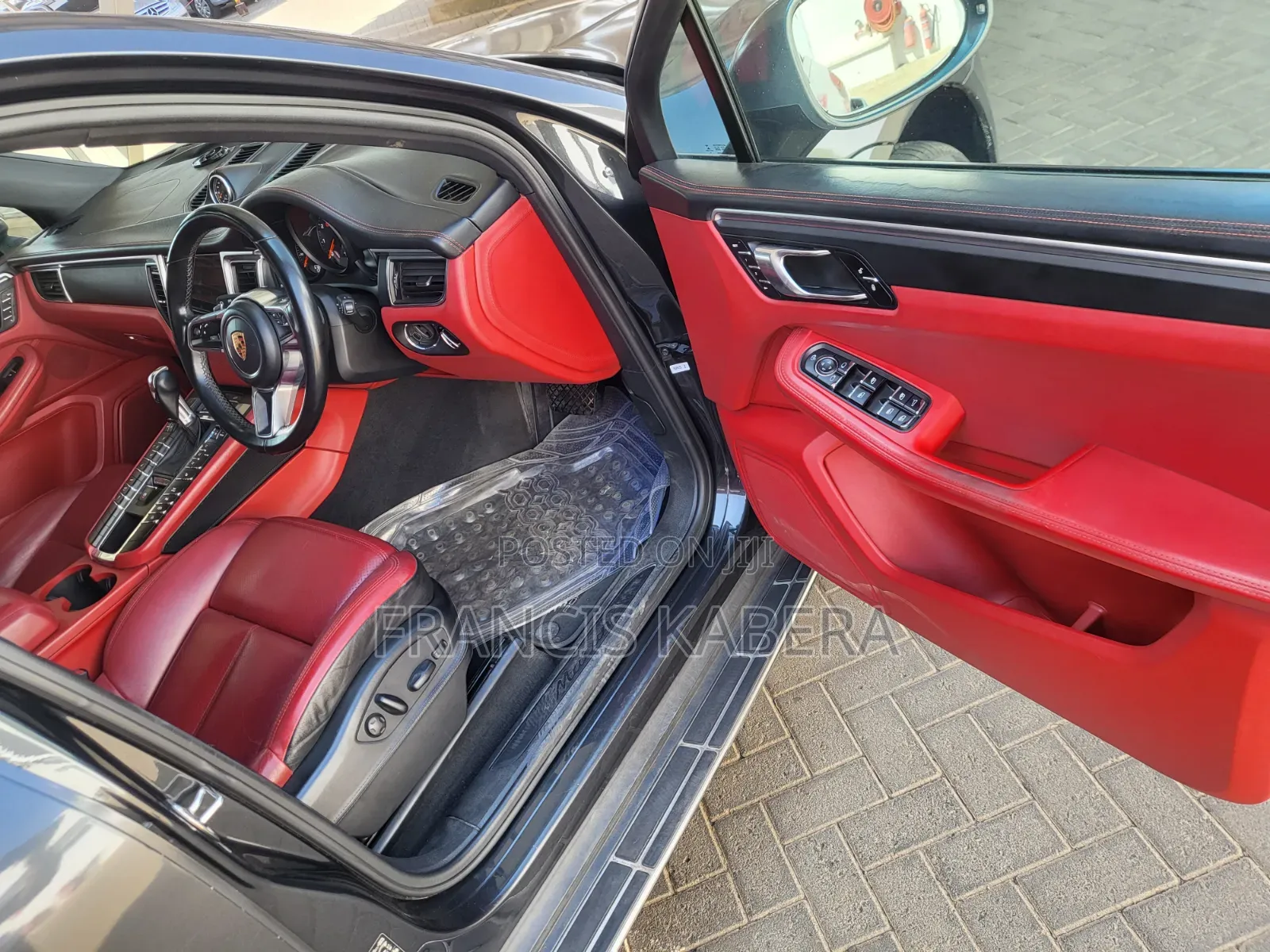 Porsche Macan 2018 Black