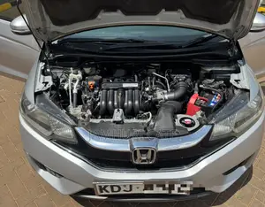 Honda Fit 2015 Silver